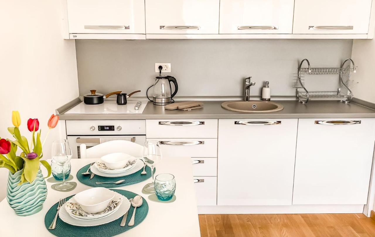 Four Views Apartments بودفا المظهر الخارجي الصورة