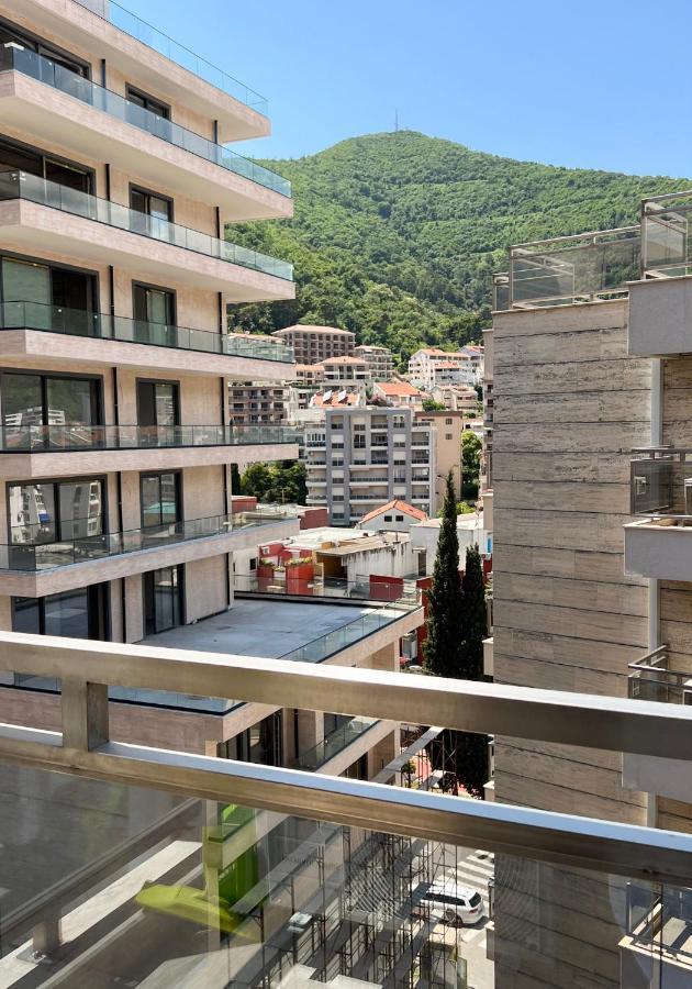 Four Views Apartments بودفا المظهر الخارجي الصورة
