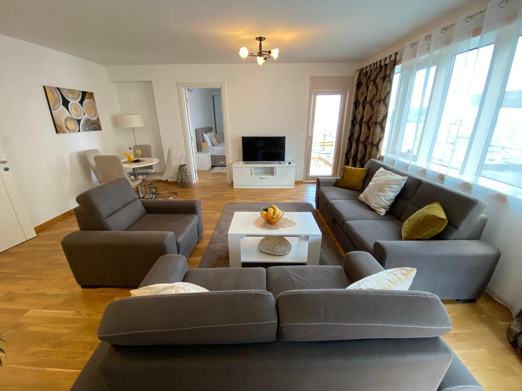 Four Views Apartments بودفا المظهر الخارجي الصورة